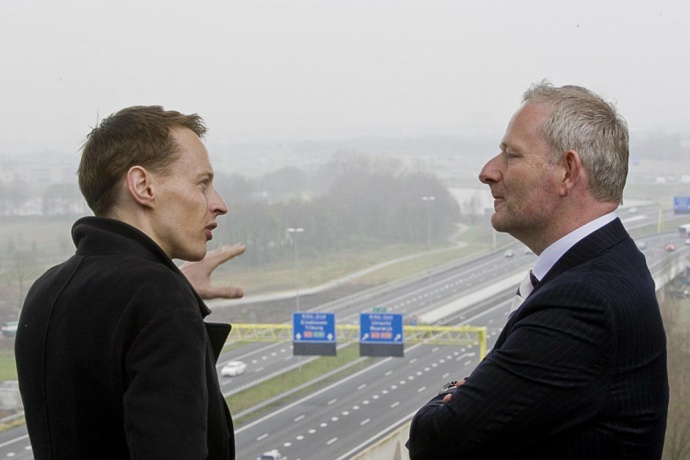 Daan Roosegaarde and director of Heijmans