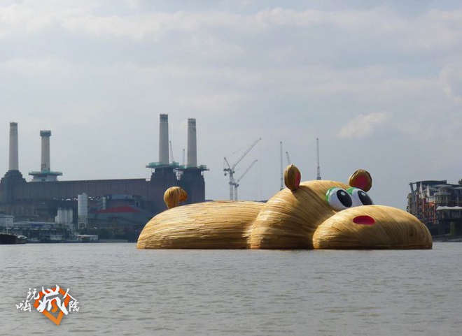 florentijn-hofman-HippopoThames-designboom-04